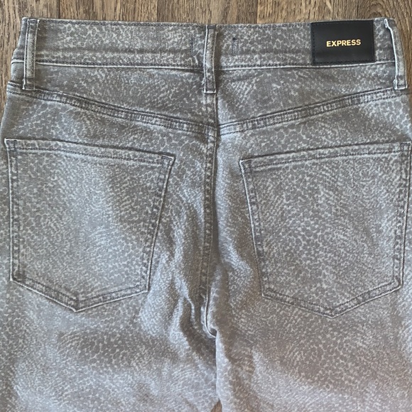 Express 10R Womens Snakeprint Grey Skinny High Rise  Stretch Button Jeans NWT - Picture 8 of 11